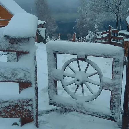 Pod Biegunem, Wioska Smerfow Oraz Wzgorze Gargamela Живец