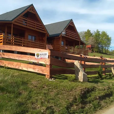 Pod Biegunem, Wioska Smerfow Oraz Wzgorze Gargamela * Żywiec