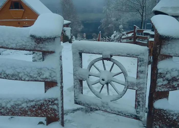 Pod Biegunem, Wioska Smerfow Oraz Wzgorze Gargamela Żywiec