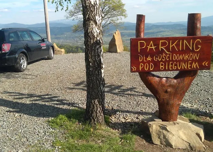 בית נופש Pod Biegunem, Wioska Smerfow Oraz Wzgorze Gargamela *